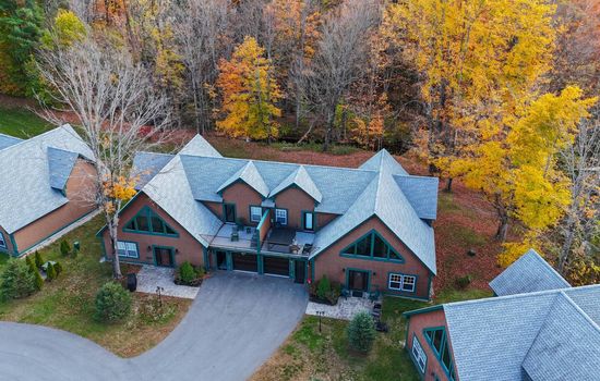 Luxe Mountain Home | River, Cranmore, Hot Tub