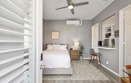 Indio Oasis Casita