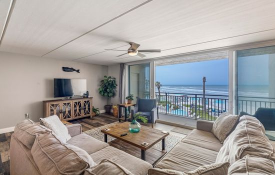 2BR Condo with Direct Beach & Pool Views NSB FL