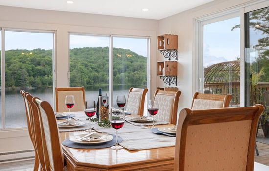 Twin Lake Retreat - Hot Tub & Private Beach