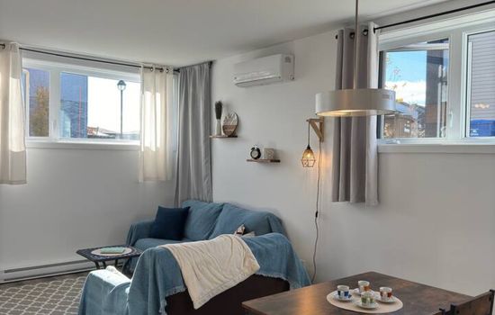 Logement complet près du centre-ville