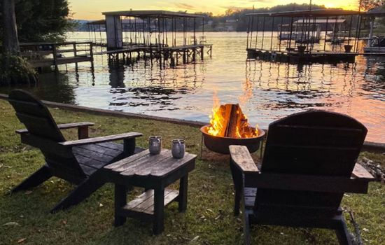 The Lake House at Sunset Bay