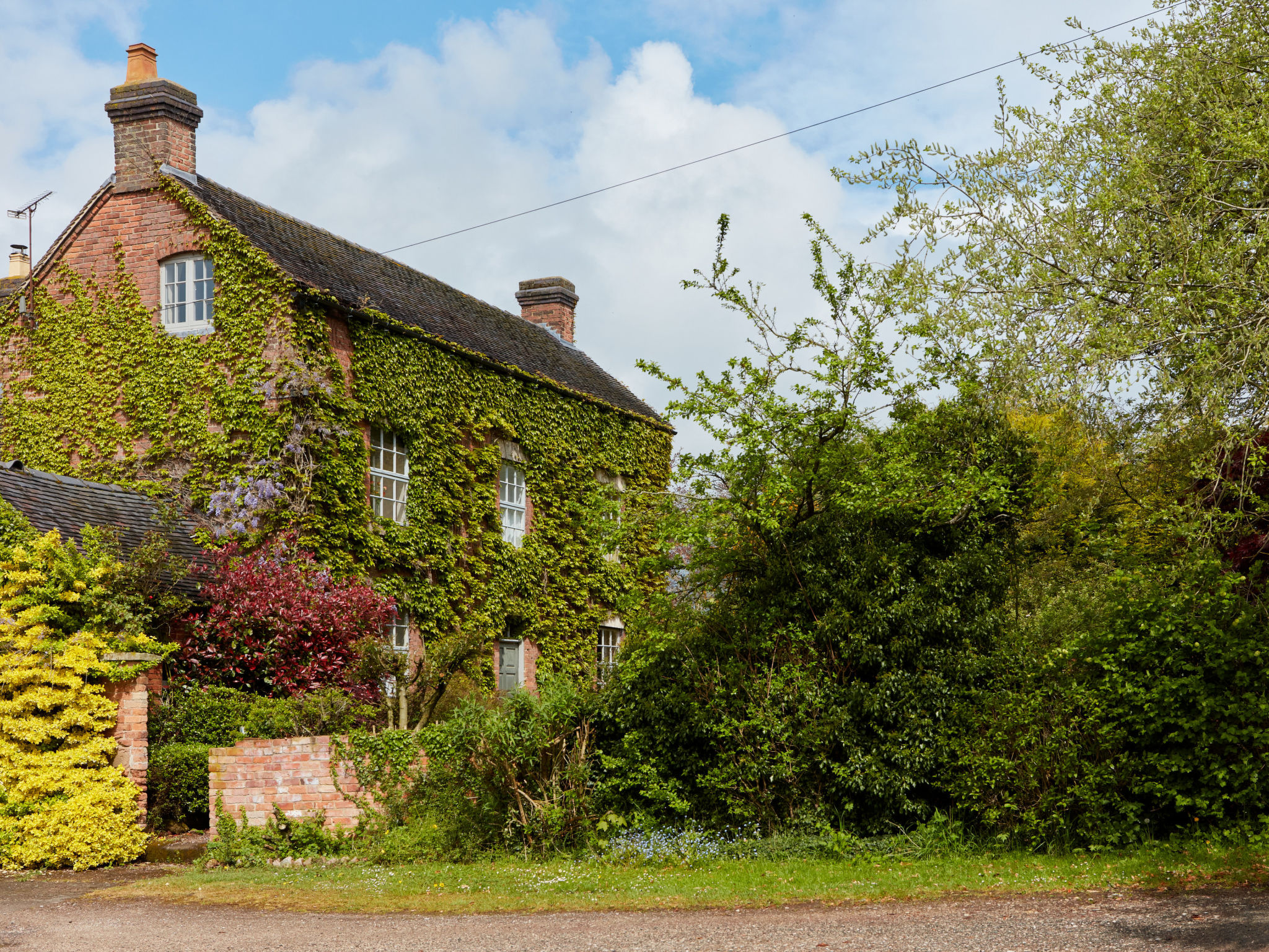The Farmhouse Rentals | Lake.com