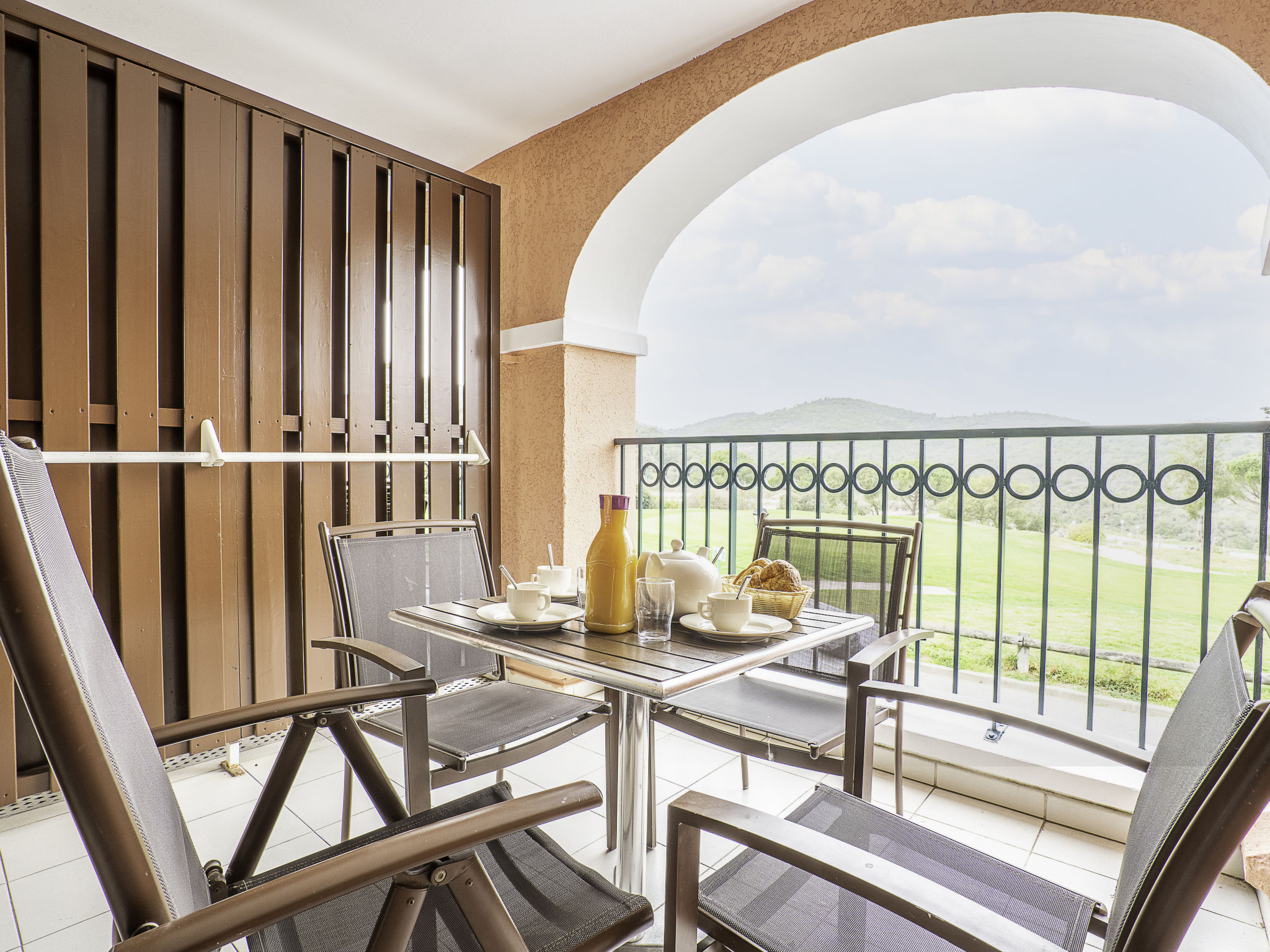 Le Village (C3 217) Rentals | Lake.com