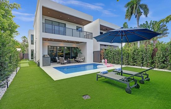 New Luxe 4BR/BA Home w/H. Pool M. Golf & PoolTable