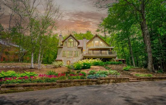 The Saco Getaway | River Access | Storyland