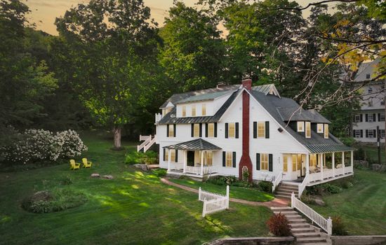 Carter Notch Inn | Hot Tub | 9BDRM | Sleeps 25