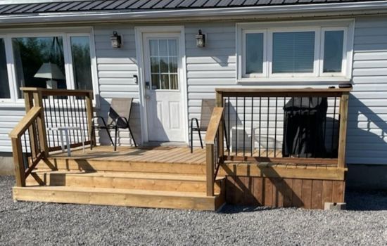 Steps to Lake on the Mountain, 10 Minutes to Picton, Sandbanks Pass! The Cabin