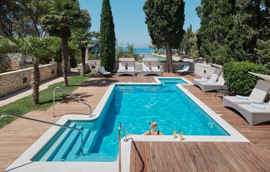 Brac Villa 1000 – Your Luxurious Island Escape