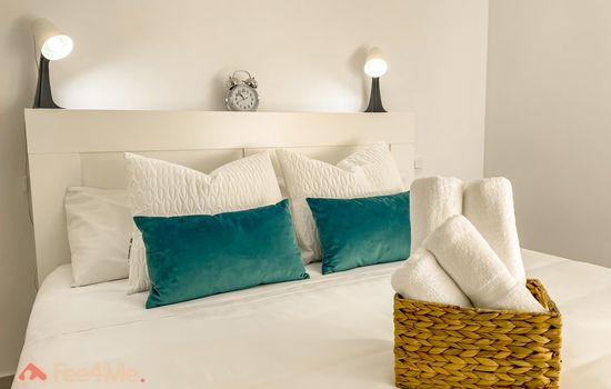 Fee4me Gáldar, Agaete Valley and Sardinas Beach