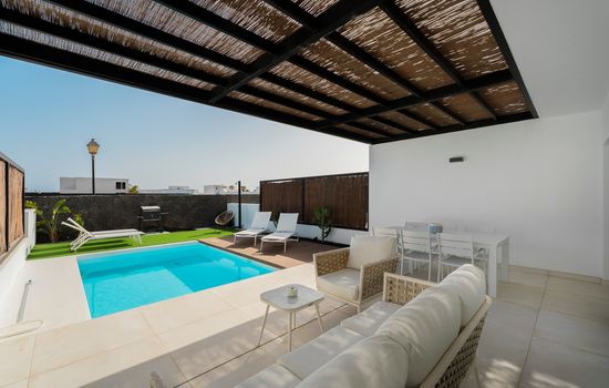 Casa Desi Relaxing house in Lanzarote with pool