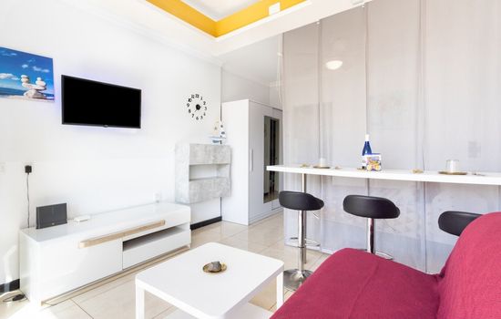 Eden Rentals Coqueto Estudio con Vistas