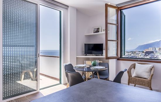 Eden Rentals Oceanfront Hideaway