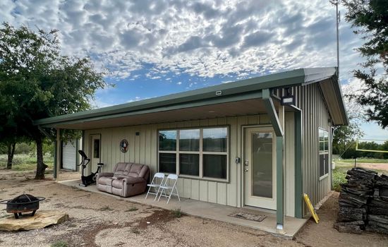 Lake Godstone Field House Entrance