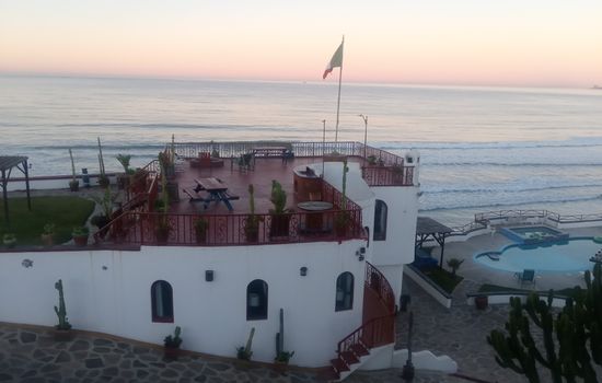 Casa Playa Baja Resort