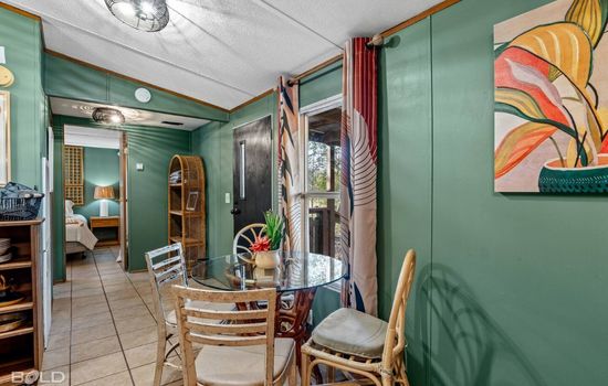 Chic Cypress Cabin • Private Dock Access, Kayaks 