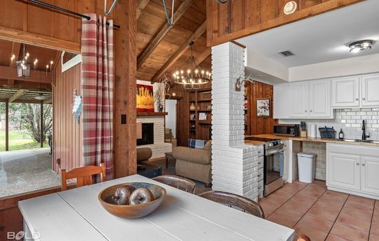 Canoes, Firepit, Outdoor dining, Cedar Lodge