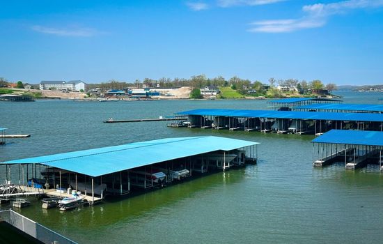 Lakefront Lands End Luxury 3Bed/2Bath/Pools