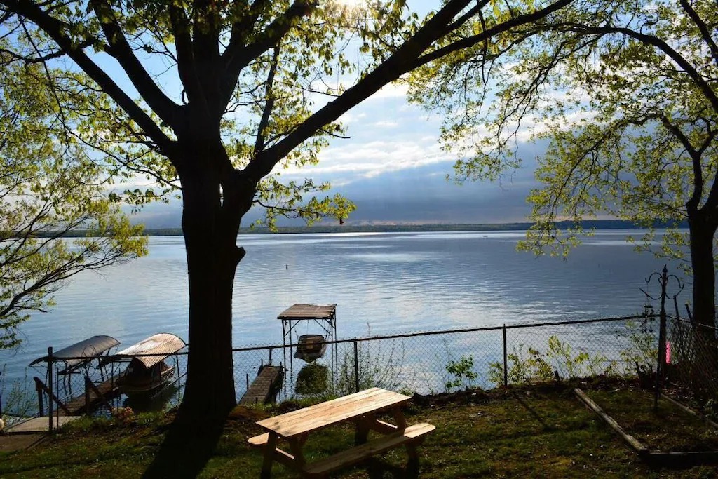 Anthony Beach-Seneca-Waterfront-Hot Tub-Wine Trail-Big Deck