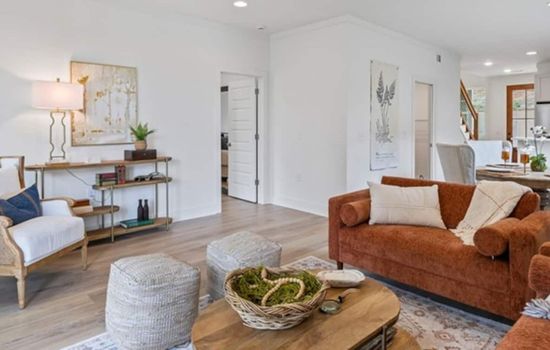 Lakefront Villa @ Bay Pines- Unit 6