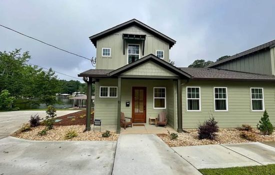 Lake Villa 10 |Dock w/Boat parking, Sleeps 20