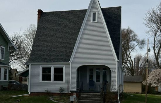 Cozy, Private Home in Tiffin, 1 mile from campus