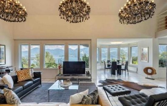 für 14 Personen ca. 500 qm