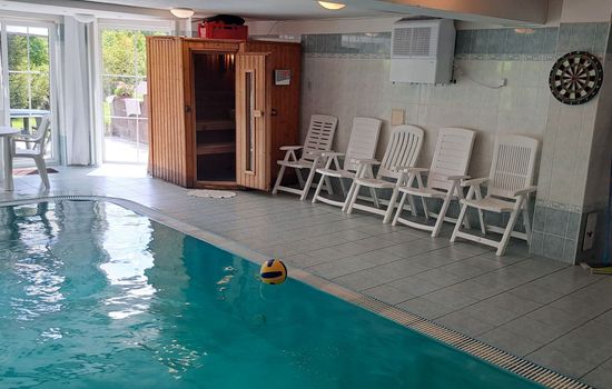 Komfortvilla in Prag, Hallenbad, Whirlpool, Sauna