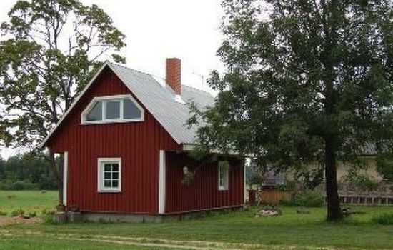 mit eigenem Parkplatz