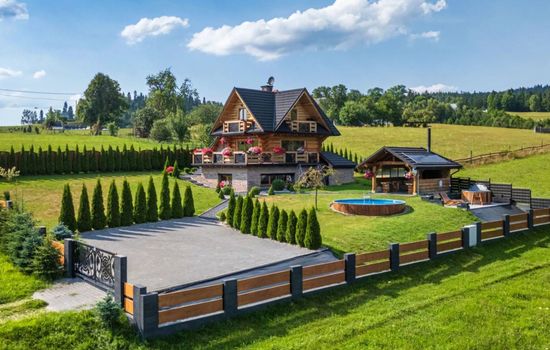 mit Entspannung im Jacuzzi