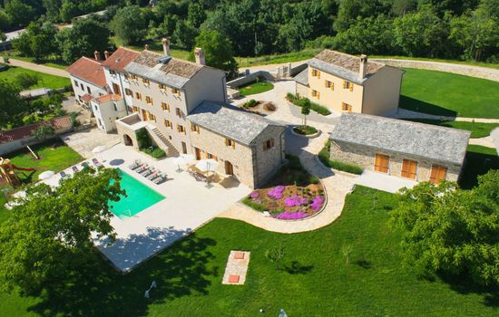 Villa Poropati, Groznjan, Istrien-Luxus Landgut mit 7 Schlafzimmern für bis zu