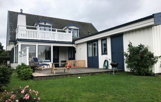 "Torekov" mit Blick auf das Wasser