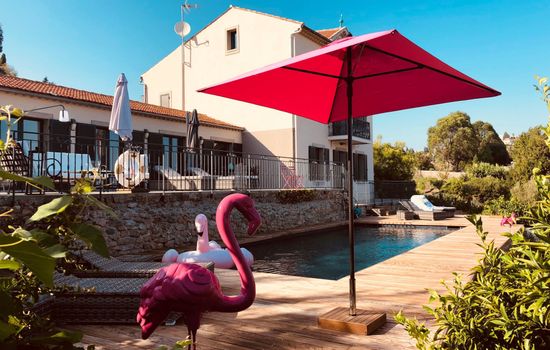 Ferienvilla mit Blick auf das Wasser