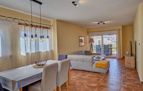 Anovi Holiday Home 1 - Haus mit zwei Schlafzimmern