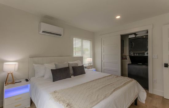 The Flats - Executive Suite - Downtown CDA