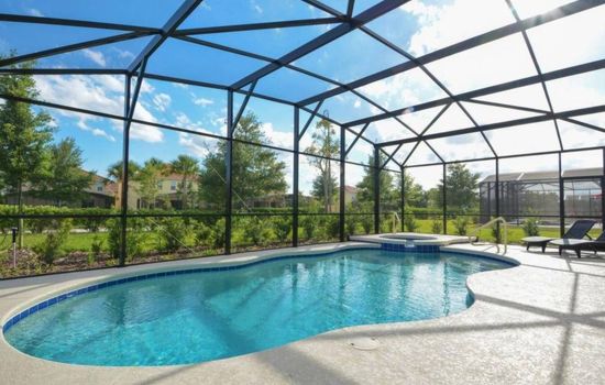 Haus in Davenport mit geräumigem Pool