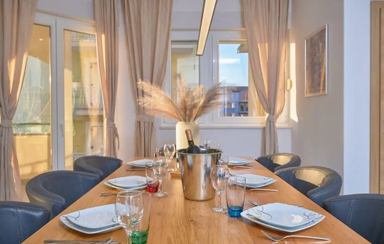 M&M Ferienhaus mit Pool