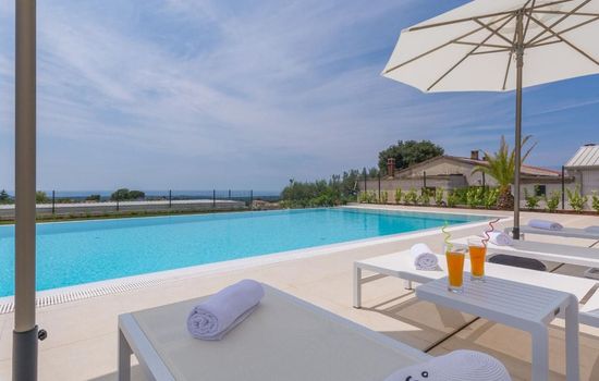 Villa Gabrijela für 10 Personen in Valentići