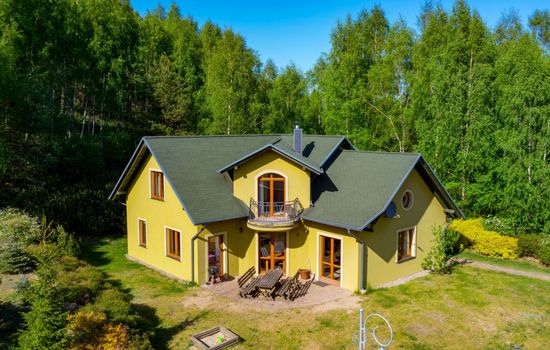 Haus am See mit Sauna