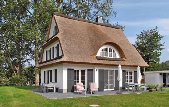 mit Garten und Sauna