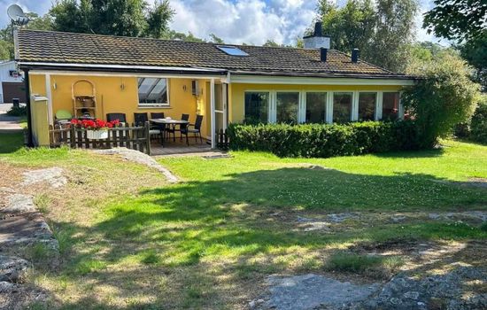 Modernes Haus in der Nähe von Strand und Golf in Halmstad