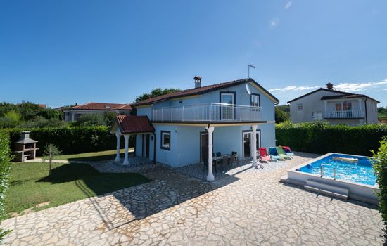 "Casa Tarra" mit eigenem Pool