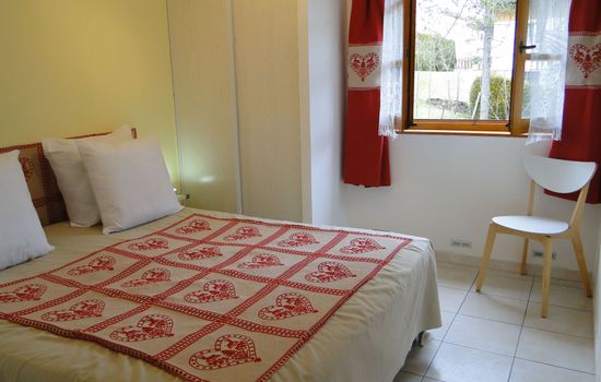 Gite Iris Montagnes du Jura mit Spa Sauna Fluss