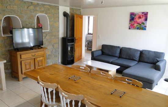 Saine Montagne du Jura mit Spa Sauna Fluss