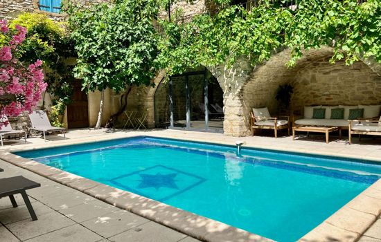 Haus mit Charakter in der Nähe von Uzès und den Cevennen