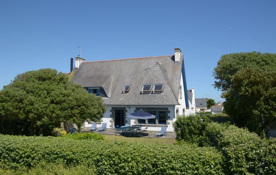 "Men Meur" mit Blick auf das Wasser
