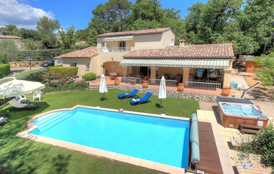 Villa Bois Dore in Valbonne