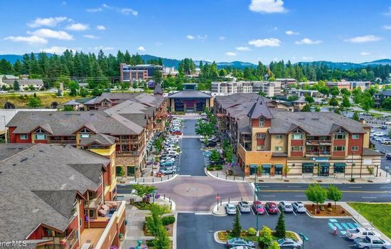 Riverstone Centro Del Villaggio - Beautiful Condo
