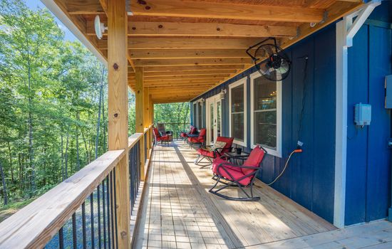 Lakefront Private dock firepit-4+ BR