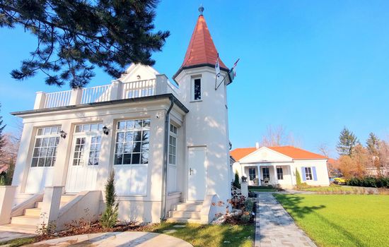 Villa für zehn Gäste 200 Meter vom Strand